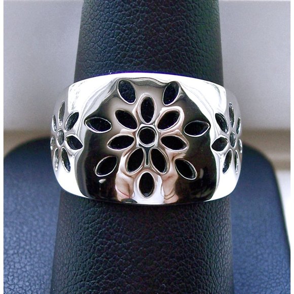 STAINLESS STEEL Open Work Flower Design Dome Ring - Picture 9 of 14